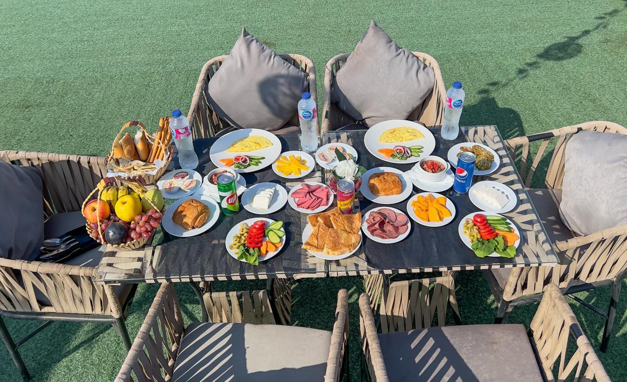 Master Pyramids Hotel Al Kawm al Akhdar Exteriér fotografie