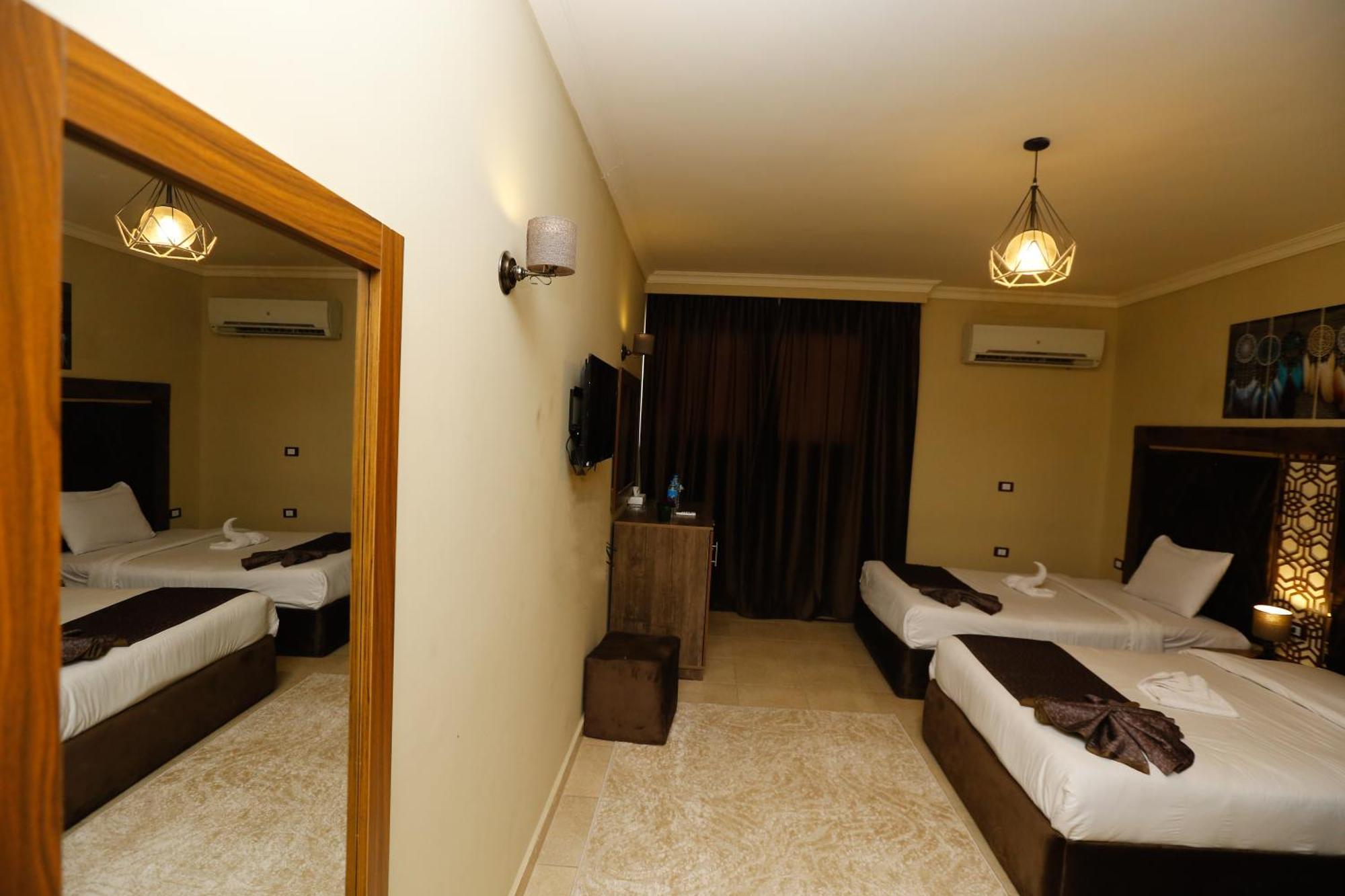 Master Pyramids Hotel Al Kawm al Akhdar Exteriér fotografie